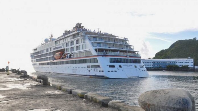 20230502 PAGEONE - Cruise ship