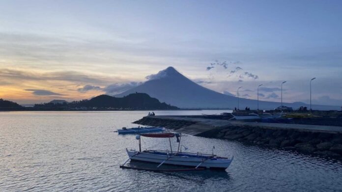 20230702-PAGEONE-Mayon-Volcano