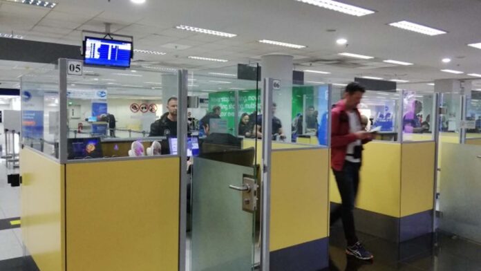 20230705-PAGEONE-Immigration-counters