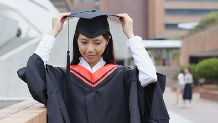 5-Tips-When-Transitioning-From-Graduate-Student-To-Early-Career-Professional