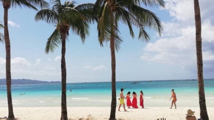 20230813-PAGEONE-Beach