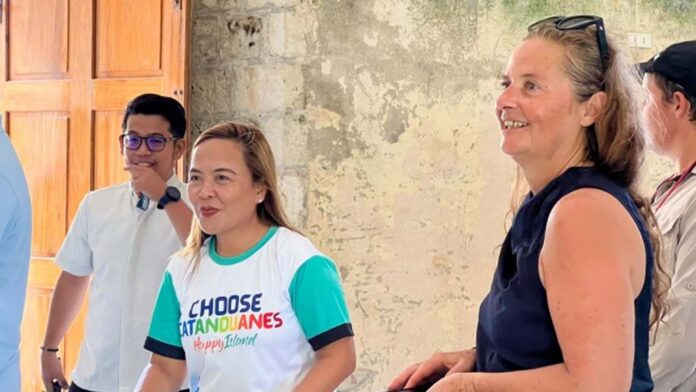 20231002-PAGEONE-Cruise-ship