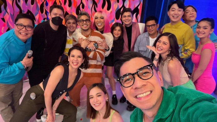 20230905-PAGEONE-Showtime