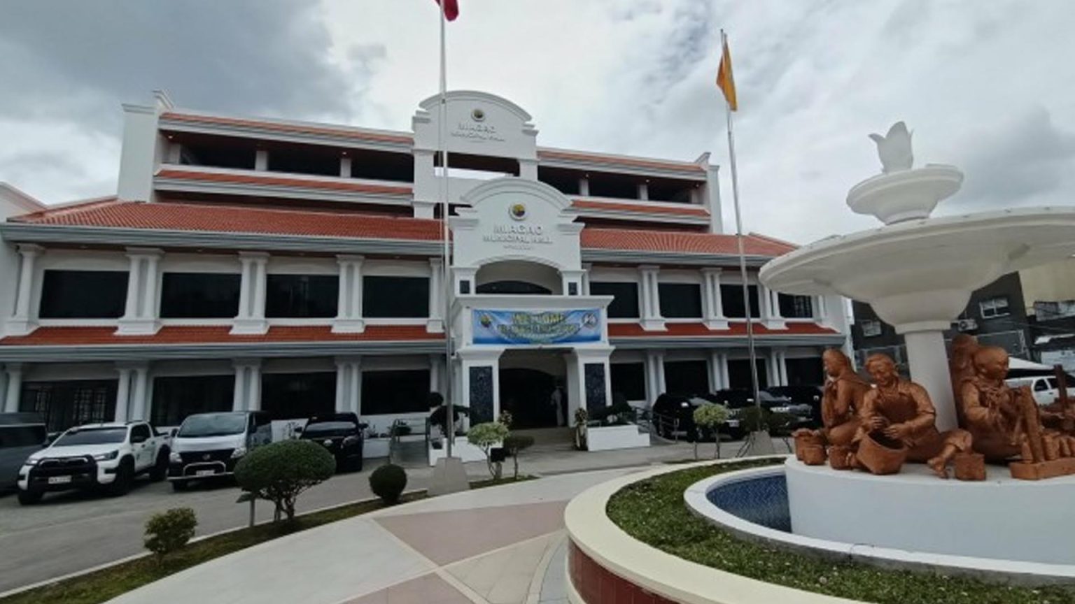Iloilo Town Inaugurates Solar-Powered Municipal Building - Society Magazine